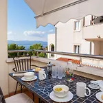 Apartman Ella Sea View Bol
