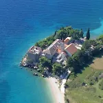 Ella Sea View