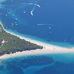 Ella Sea View Apartman
