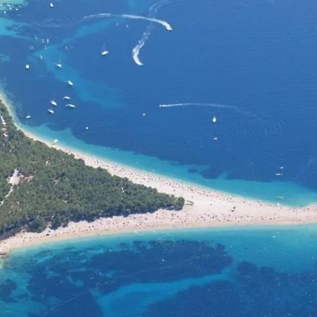 Ella Sea View Apartman